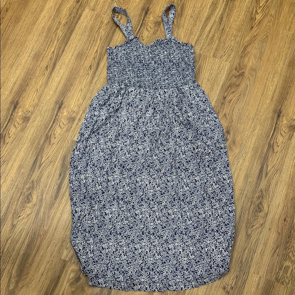 Universal Thread Navy and White Floral Dress